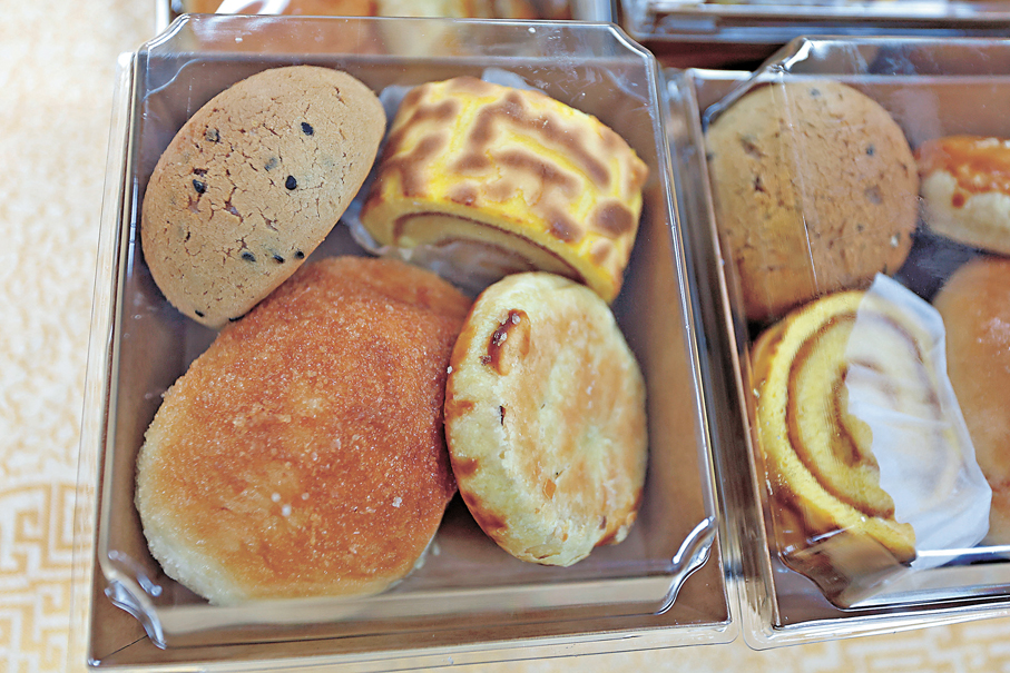 ●昂船洲軍營食品。