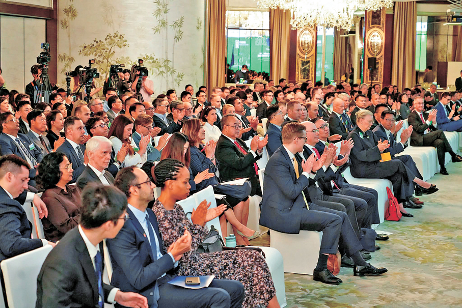 ●活動吸引逾300位各界代表及專家聚首。  林定國Fb圖片