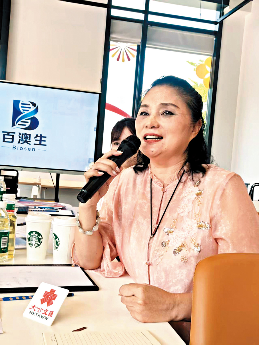 ●百澳生（深圳）基因醫藥股份有限公司創始人、深圳醫藥行業協會會長徐衛。 香港文匯報記者李望賢  攝