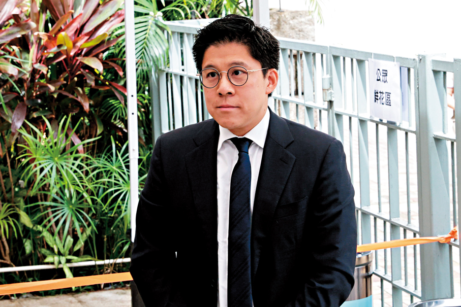 ●霍啟剛現身悼念。香港文匯報記者北山彥 攝