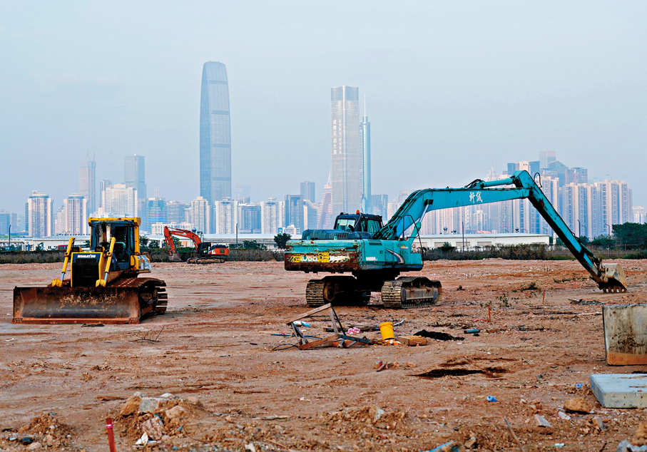 ●北都區土地平整和基建工程正如火如荼。圖為港深創科園土地平整區。 資料圖片
