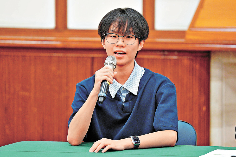 ●來自高雷中學的冼星朗，亦是透過SNDAS獲港大取錄。   大公文匯全媒體記者麥鈞傑  攝