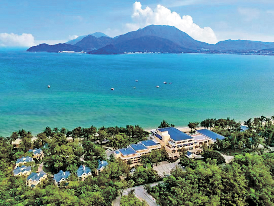 ●大鵬半島山海風光治癒心靈。