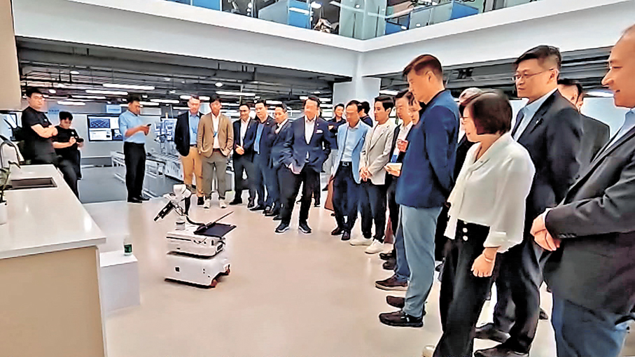 ●姚祖輝透過實地考察對北京新質生產力發展的最新情況有更多了解。 受訪者供圖