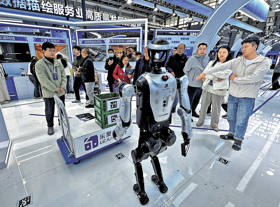 ●「合肥模式」培育出世界級硬科技企業。圖為合肥機器人公司展示產品。 資料圖片