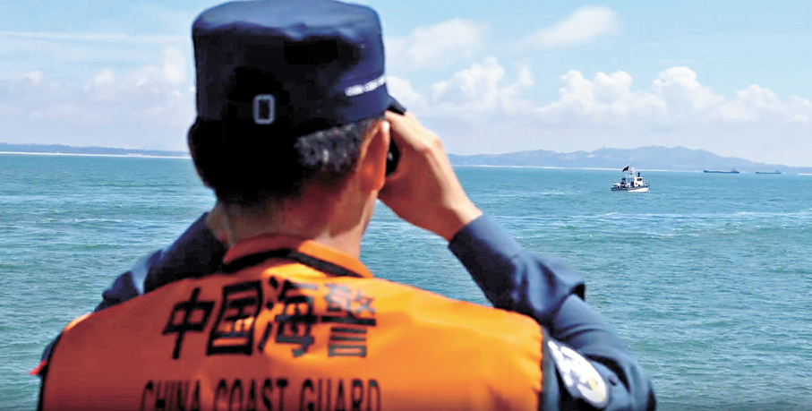 ●福建海警29日在金門附近海域開展常態執法巡查。 視頻截圖