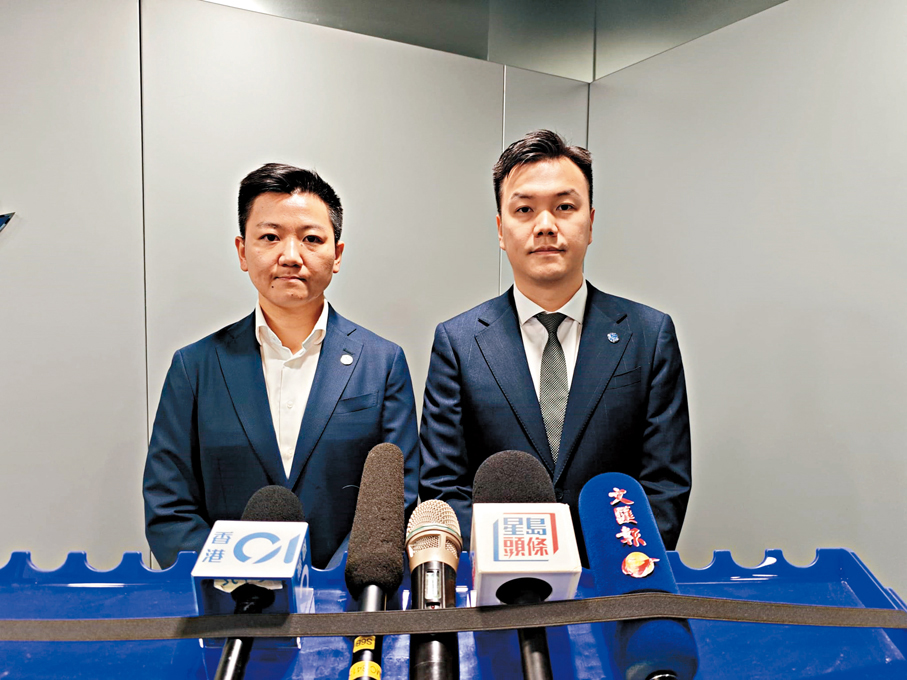●警方公布騙徒利用釣魚短訊騎劫WhatsApp詐騙案情。香港文匯報記者劉友光  攝
