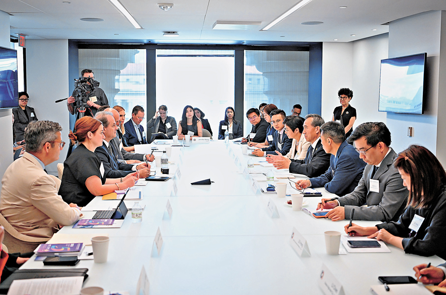 ●當地時間7月31日，在美國華盛頓，中國貿促會組織中國企業家代表團與美中貿易全國委員會及其會員企業交流座談。 新華社
