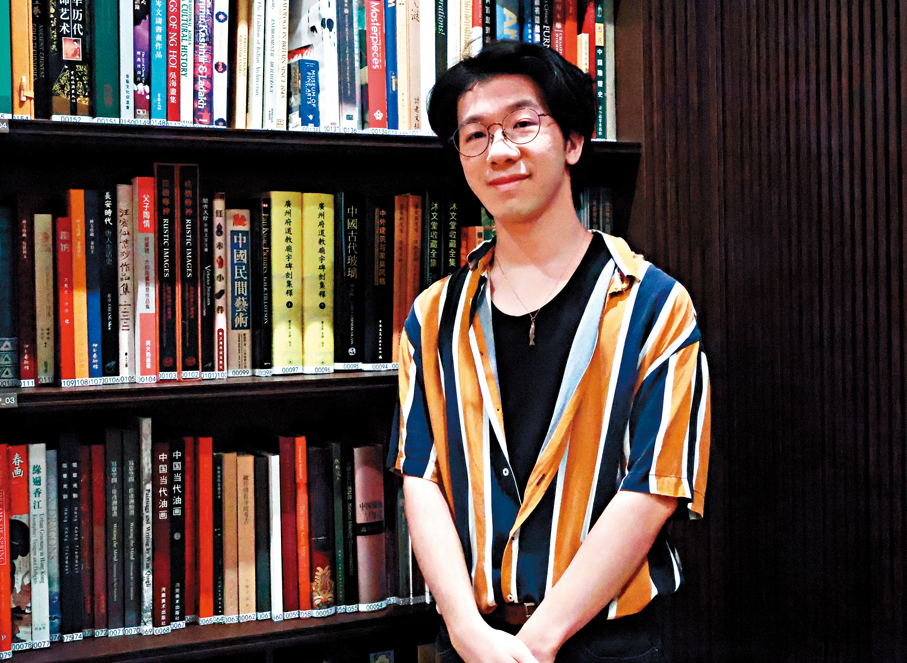 ●張柱然喜好書法及篆刻創作。