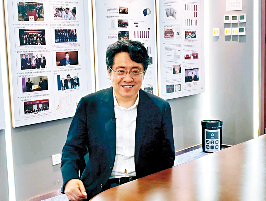 ●董煜認為，「十五五」規劃為香港服務國家對外開放打開全新空間。香港文匯報記者任芳頡  攝