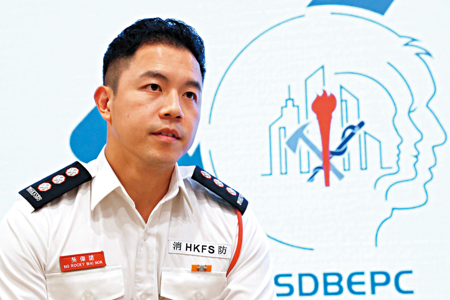 ●助理消防區長（公眾安全及傳訊）吳偉諾。香港文匯報記者萬霜靈 攝