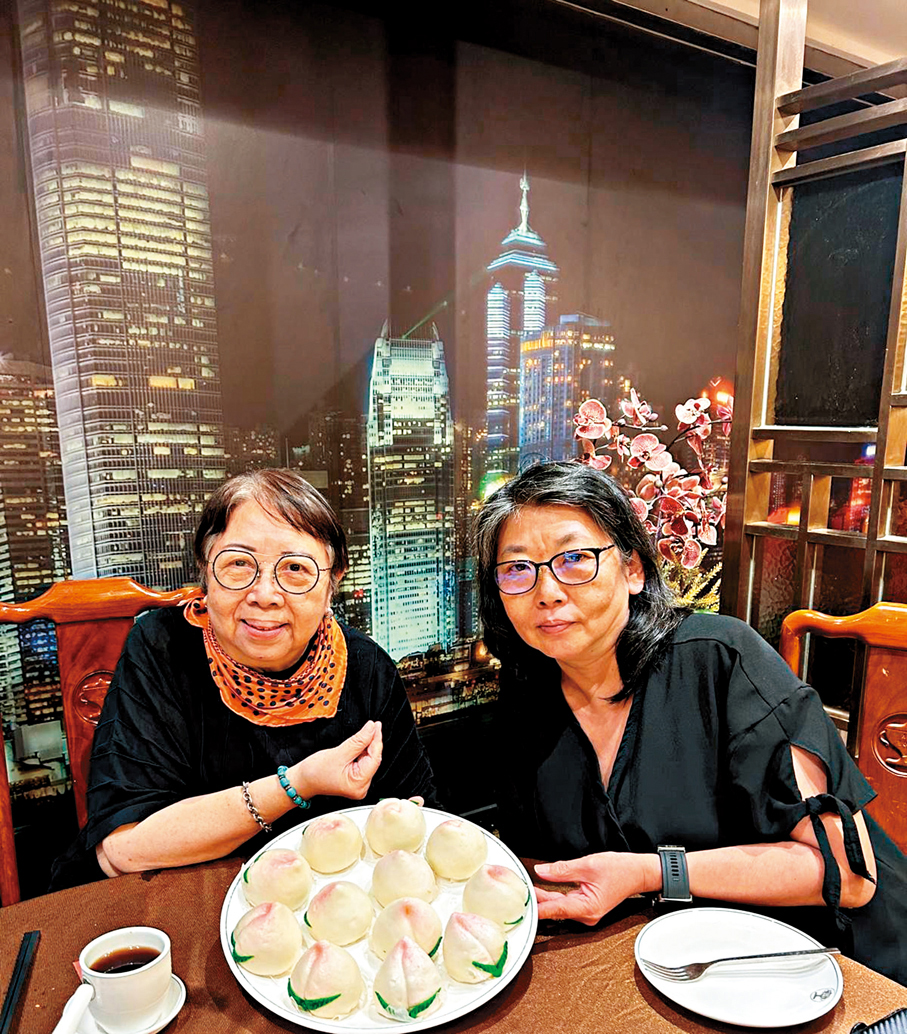 ●老飯店的壽桃很好吃。 作者供圖