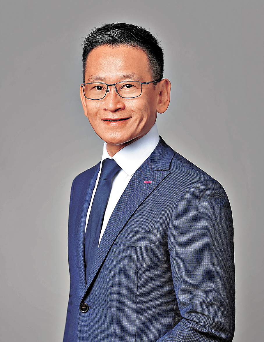 ●恒隆集團及恒隆地產昨日公布，委任蔡德粦為行政總裁及執行董事，今年10月1日生效。