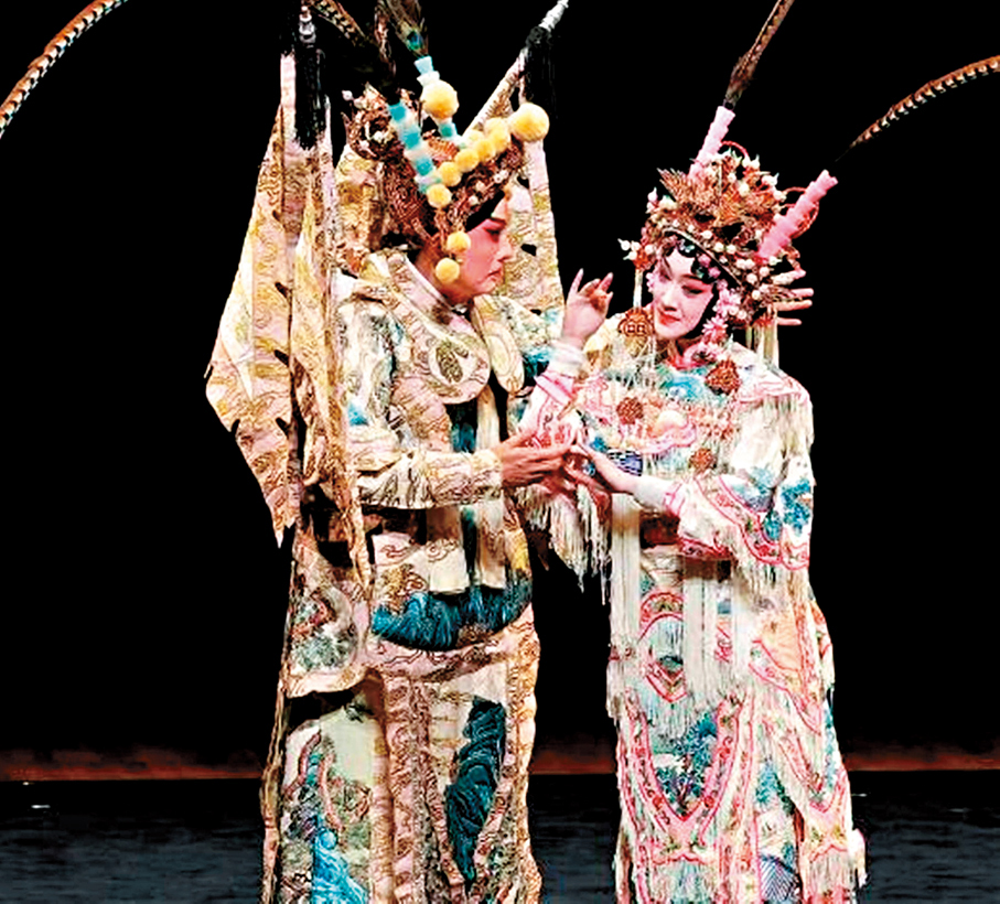 ●中國梅花獎得主施夏明領銜主演，正旦是賀欣悅。