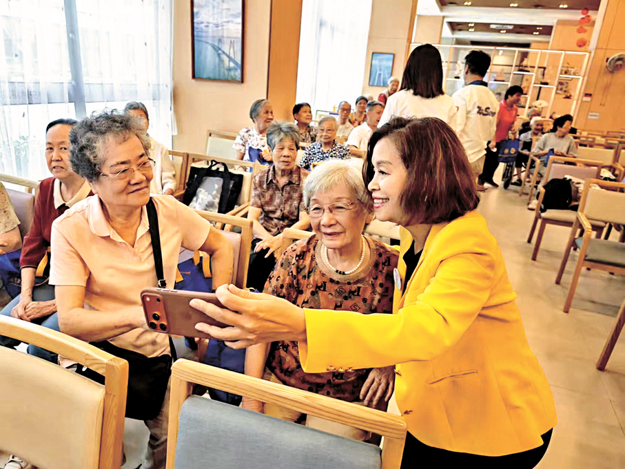 ●圖為在廣東養老的香港長者。 資料圖片