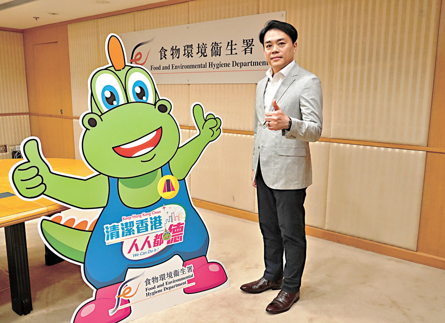 ●從昔日高風險行動中的警隊高層，到今日掌管市容民生的食環署署長，袁旭健認為兩者都是為民服務的部門。香港文匯報記者曾興偉  攝