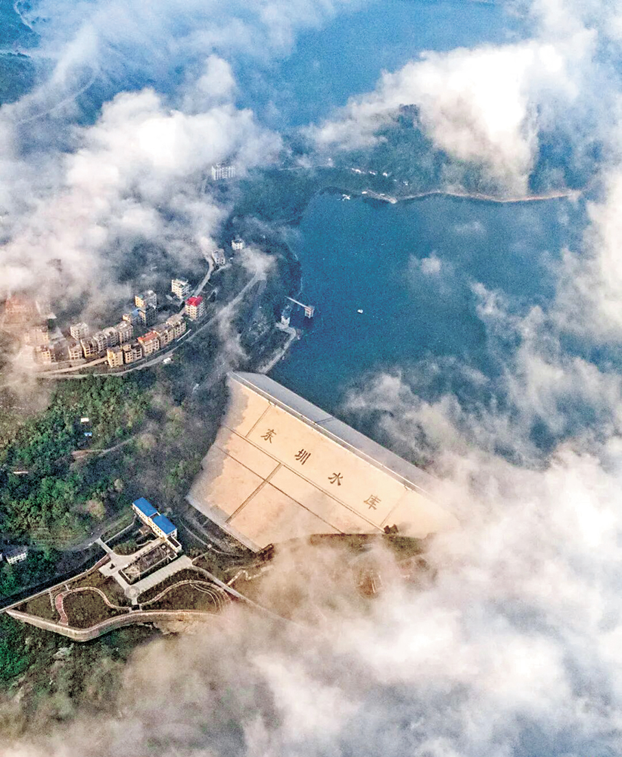 ●位於福建省莆田市的東圳水庫大壩是建於上世紀六十年代的土石壩。星球研究所公眾號圖片