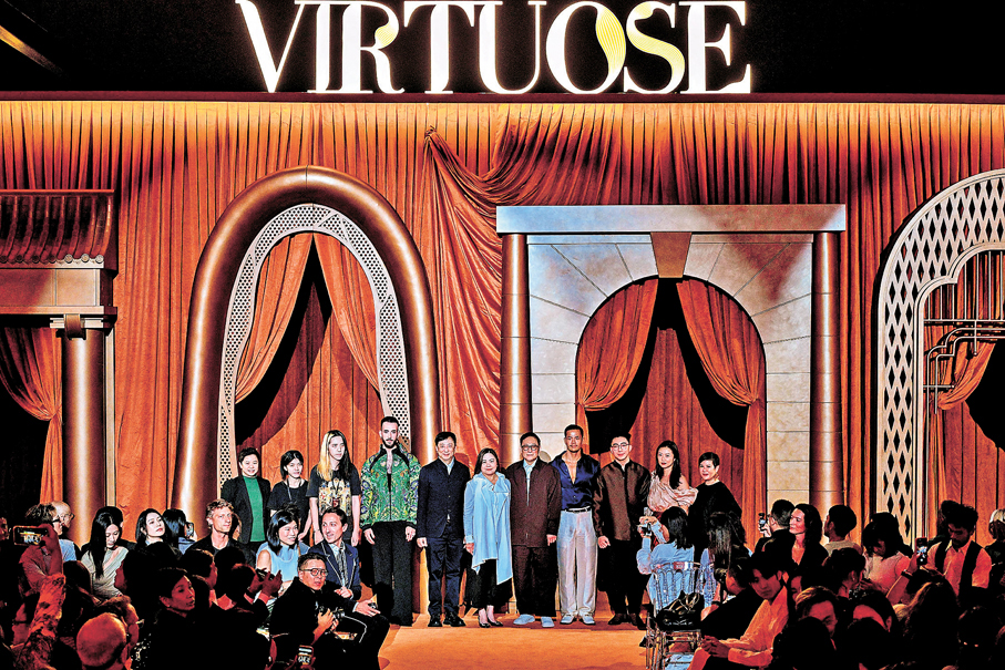 ●第三屆香港時裝薈於日前揭幕，開幕節目「VIRTUOSE：高級訂製服的藝術2026」在香港故宮文化博物館舉行。 政府圖片