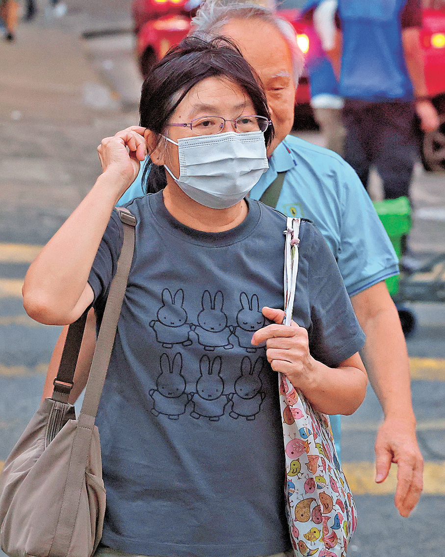 ●宏盛閣業主周女士。香港文匯報記者郭木又 攝