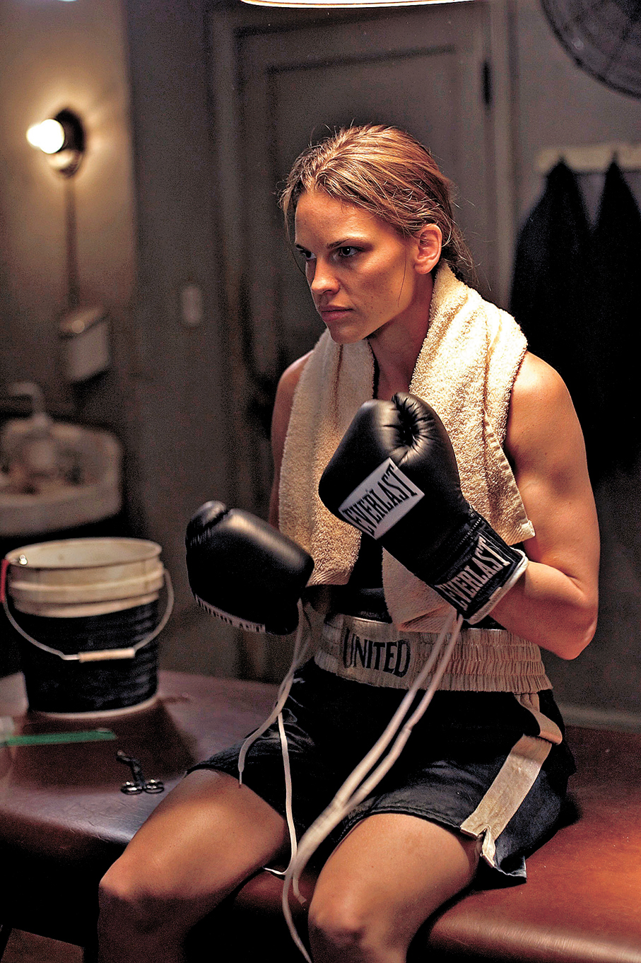 ●奇連伊士活《擊情》