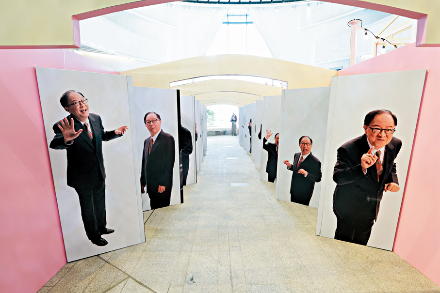 ●「戲劇大師鍾景輝紀念展覽」特設打卡互動專區。 香港文匯報記者北山彥 攝