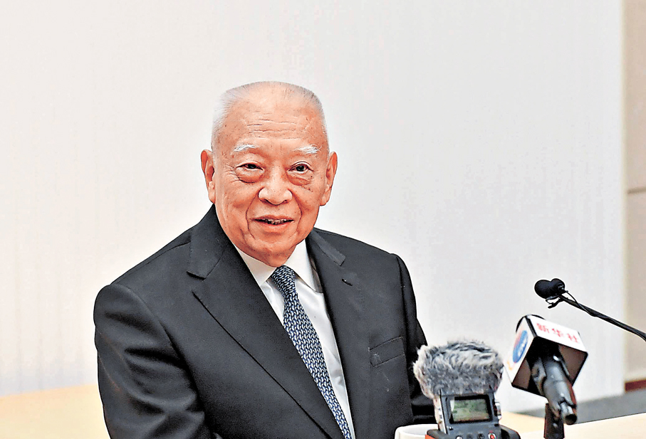 ●多名政界人士認為，董建華的長遠眼光和戰略思維，至今仍對香港未來發展具有重要的指導與借鑑意義。 資料圖片