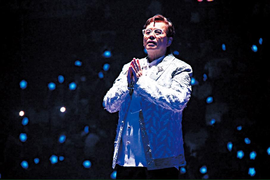 ●譚詠麟紅館巡演感觸哽咽，感謝歌迷多年來對他的支持。
