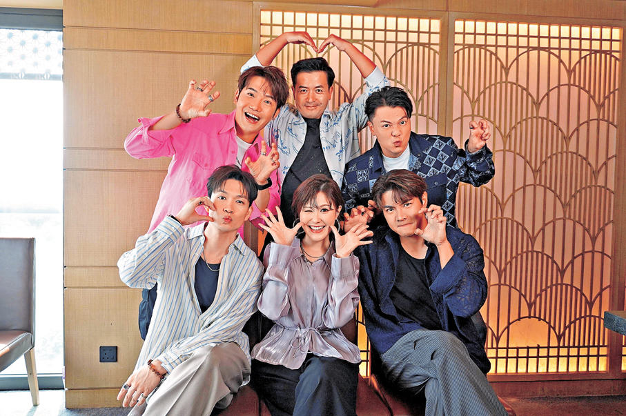 ●周志康、羅天宇、劉佩玥、姚兵、莫家淦和黃建東將合作演出《愛爆動物音樂秀》。  香港文匯報記者林子棠  攝