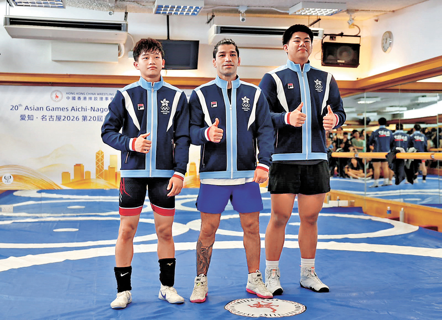 ●（左起）黃證誠、Niazi和李匯鋒昨日與傳媒見面。