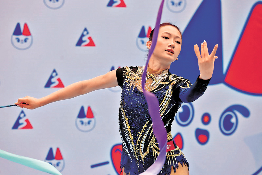 ●李庭萱是首位踏上亞運舞台的香港藝術體操運動員。