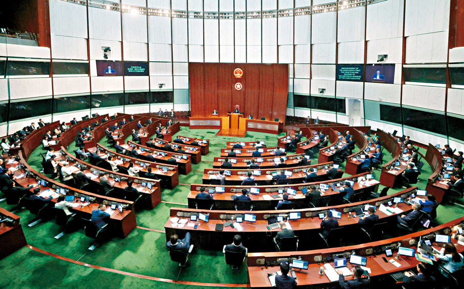 ●李家超昨日發表香港第一個五年規劃及2026年施政報告。 香港文匯報記者郭木又  攝