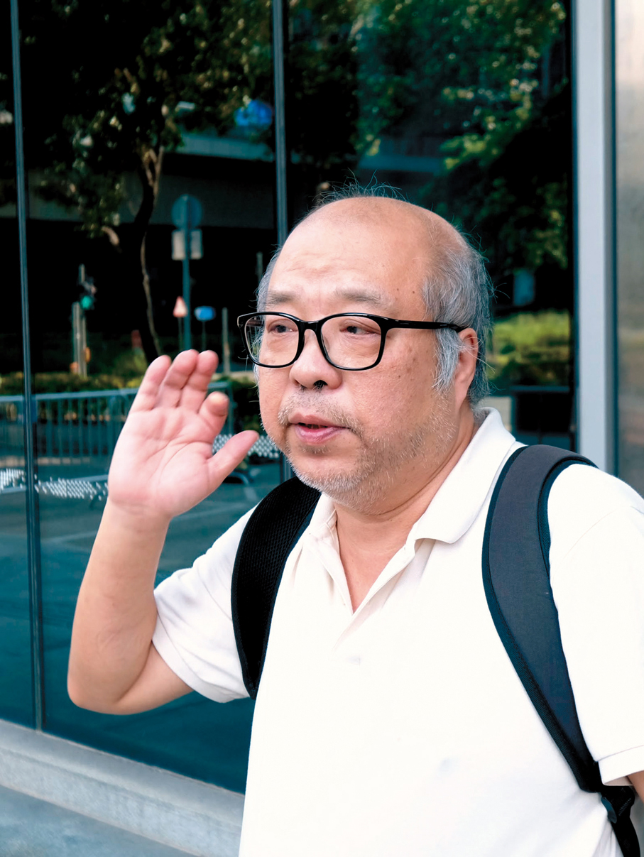 ●關先生表示，董建華為人慈祥，推動社會和諧、真心關懷民生議題，奈何受制於種種客觀條件，部分抱負無法盡數實現。