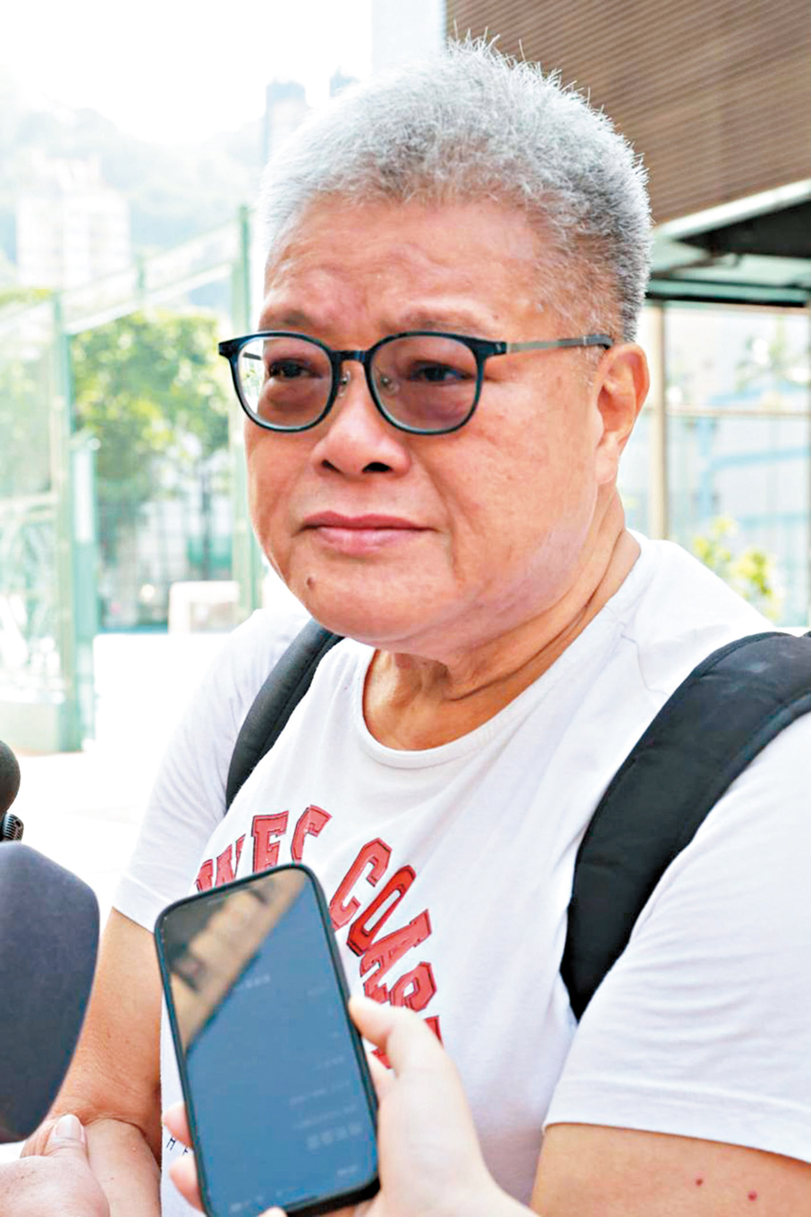●許先生對董先生十分不捨，「不是因為他對我個人多好，而是他為全香港市民盡心盡力。香港剛回歸時，他面對很多積累已久的問題，工作相當辛苦。」
