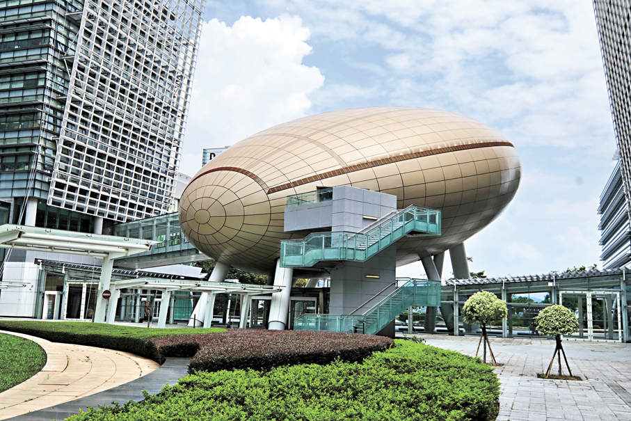 ●董建華生前高瞻遠矚，推動成立香港應用科技研究院，落實數碼港及香港科學園的建設，勾畫出香港創科發展的藍圖。圖為香港科學園。 香港文匯報記者涂穴  攝