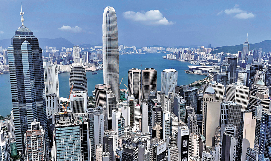 ●彭博行業研究顯示，香港有望擴大對瑞士的領先優勢，鞏固全球最大跨境財富中心的地位。   資料圖片