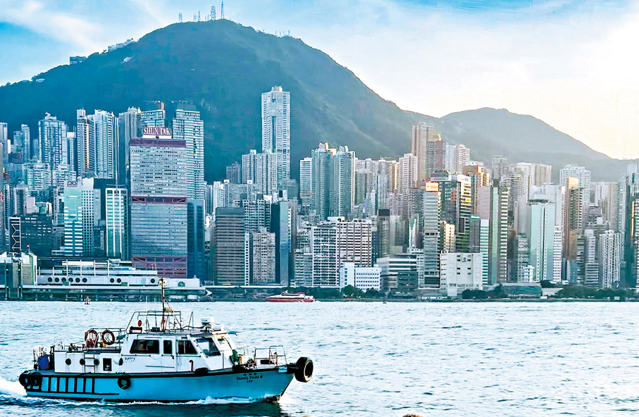 ●對於貿易休戰安排延長，有分析指出，有利降低香港市場地緣政治風險溢價。圖為維港。 資料圖片