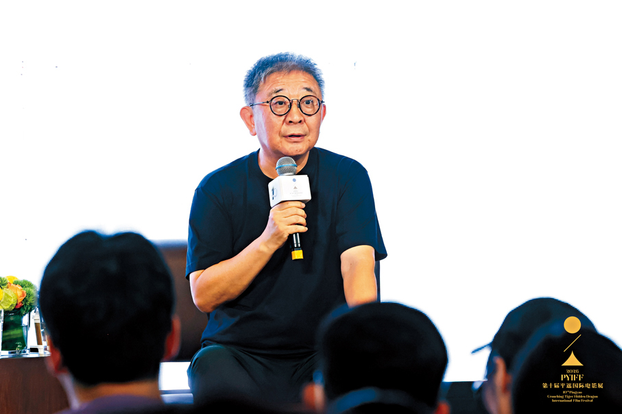 ●張律透露近四十歲才拍第一部電影。 平遙國際影展組委會供圖