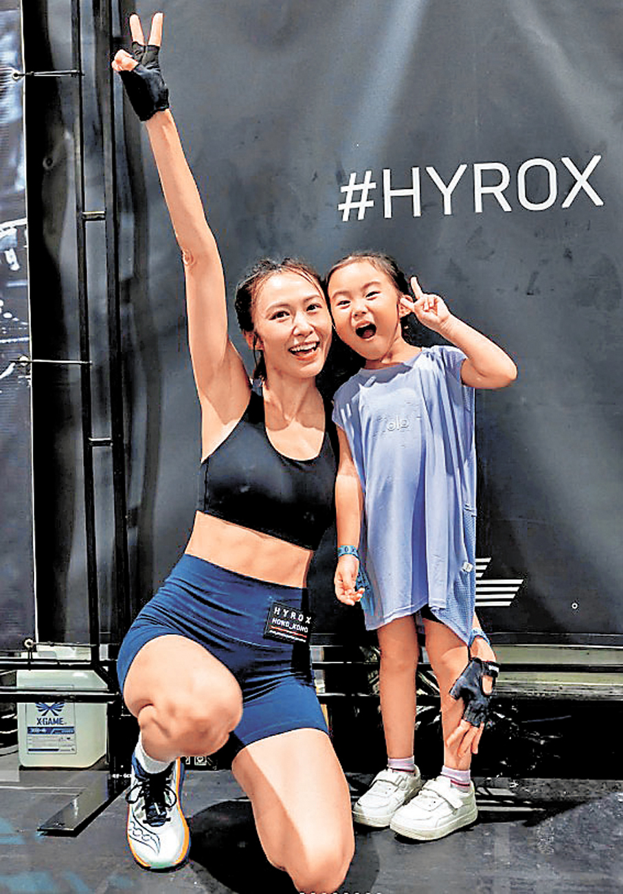 湯怡讓女兒從小接觸各類運動。