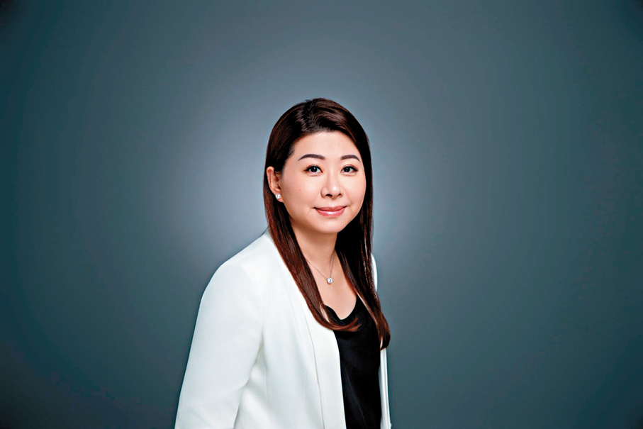 ●蔡珊珊剖析，青少年沉迷「直播打賞」，絕非單純的揮霍或叛逆。   受訪者供圖