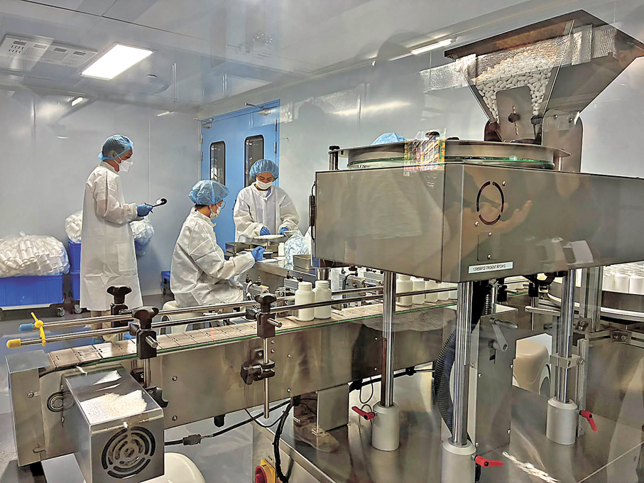 ●依時健於粉嶺的工廠。香港文匯報深圳傳真