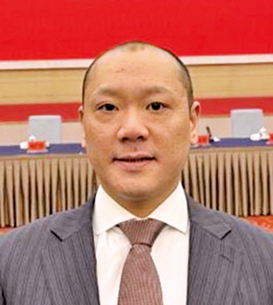 ●江蘇省政協委員、香港江蘇社團總會常務副會長兼秘書長、上海交通大學醫學院蘇州九龍醫院董事長孫曦