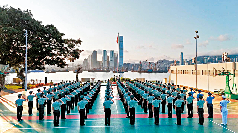 ●駐港部隊升旗儀式。解放軍駐香港部隊微信公眾號圖片