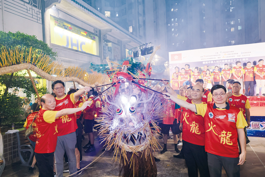 ●火龍點睛儀式。