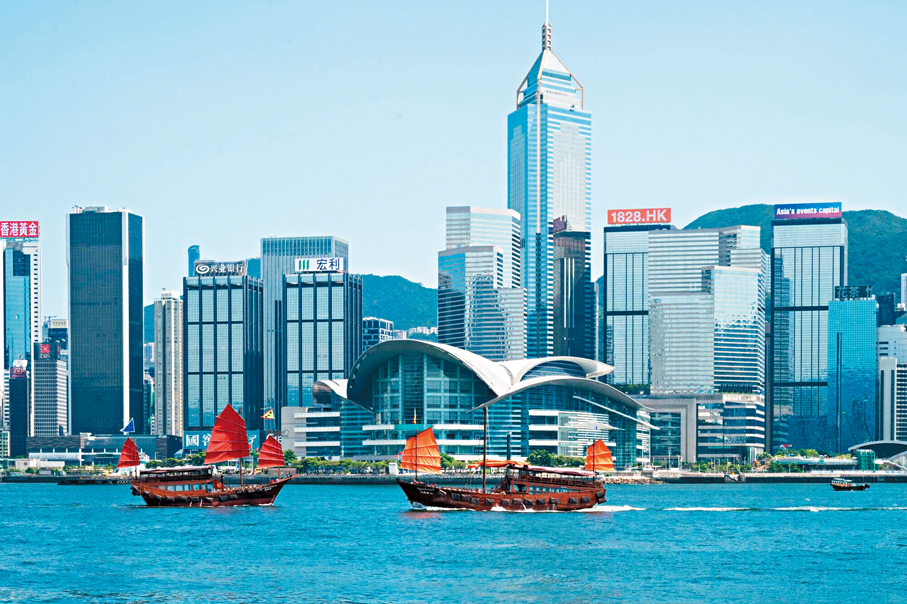 ●香港特區政府與澳門特區政府昨日就歐洲議會發表的所謂歐中政治關係報告中，涉及港澳部分的偏頗及失實詆毀，表示堅決反對和強烈不滿，並予以嚴厲譴責。 資料圖片