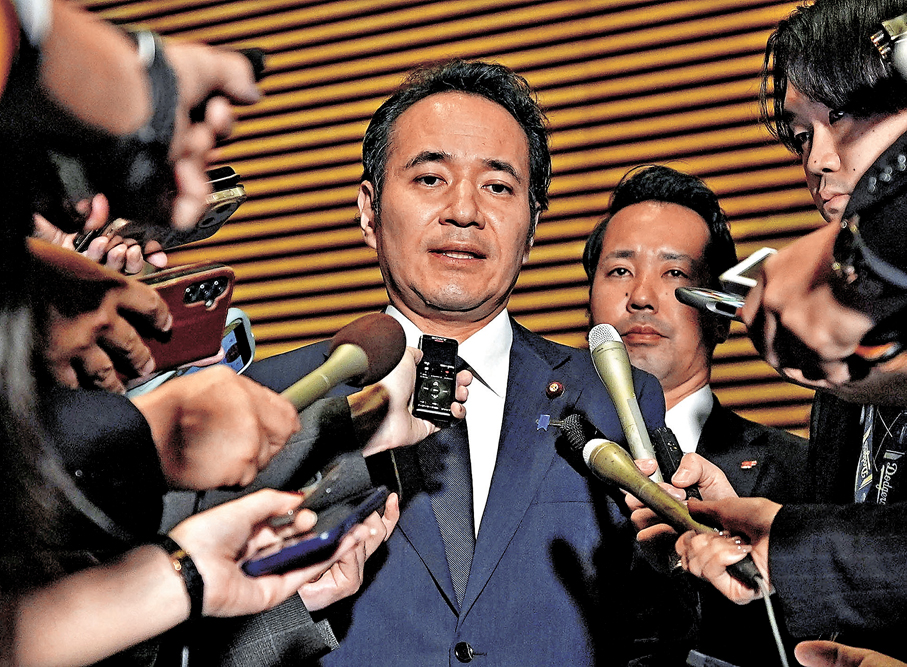●簗和生辭去農水相一職。 路透社