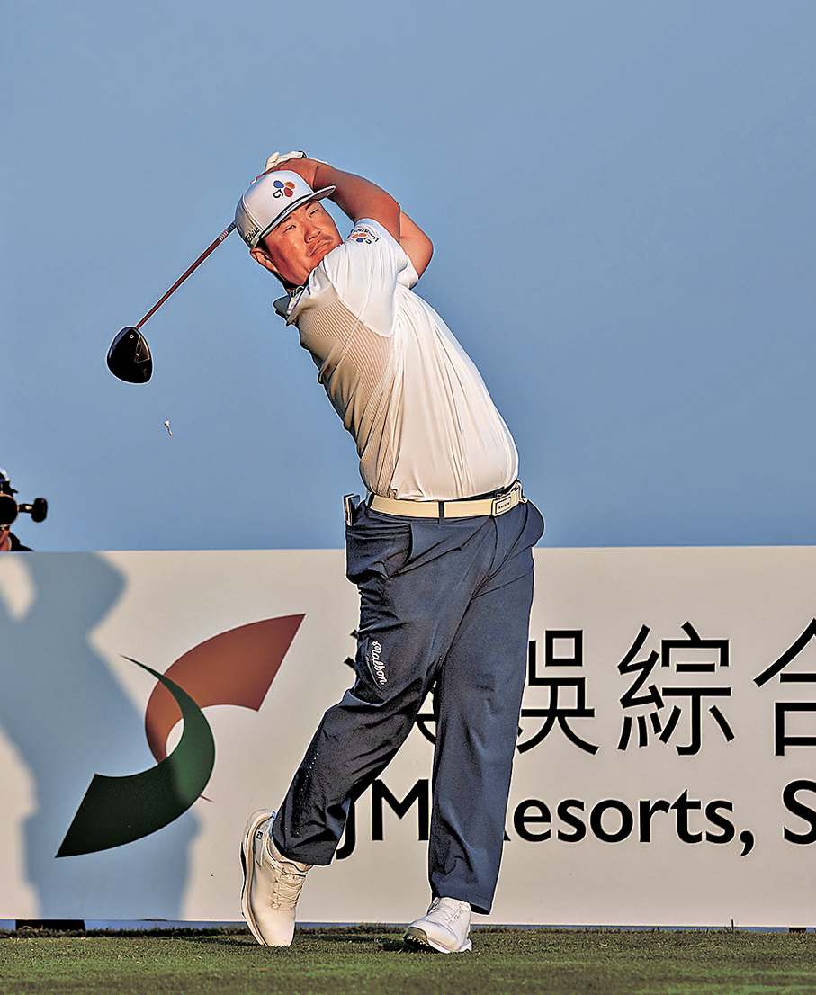 ●任成宰暫以三桿優勢領先。 公關圖片