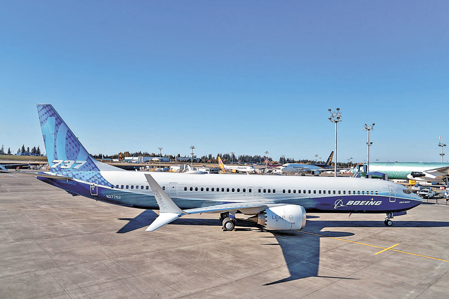 ●737 MAX 10是波音MAX系列最大機型，最多可容納230人。彭博社