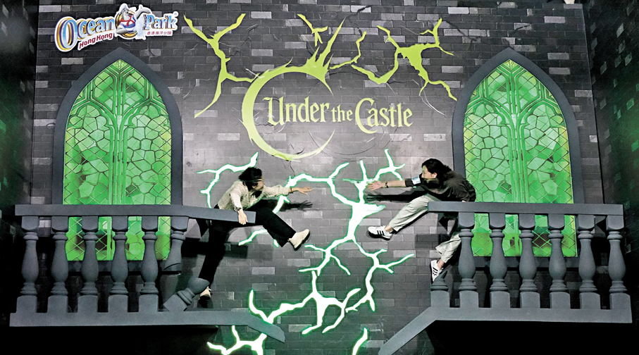 ●「Under the Castle鏡中鏡」錯視專區是拍照打卡好去處。