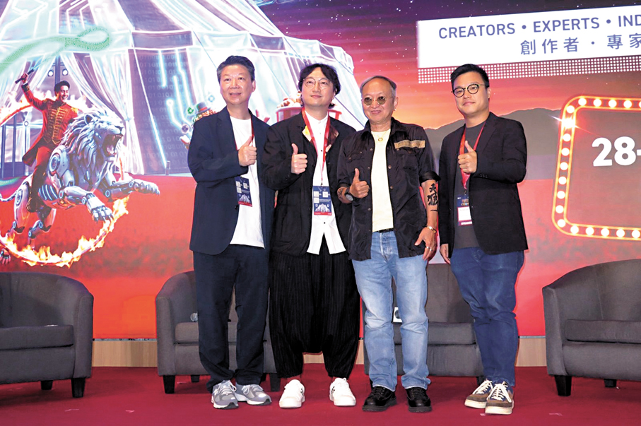 ●（左起）新世代傳播顧問公司 CMRS Group集團執行長陳乃恆、TVB Plus及FF工作室總監盧思麟、電影及音樂監製黃柏高和編輯Richard Lai剖析數字時代對娛樂產業的新型影響力。香港文匯報記者李慶全  攝