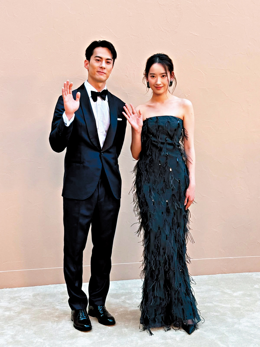 ●林愷鈴（右）與朱鑑然同以黑色禮服亮相。 香港文匯報記者李慶全 攝